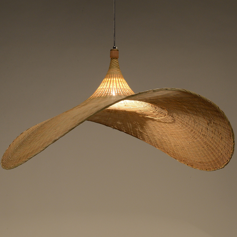 Подвесной светильник Straw Hat Pendant D60 из плетеного ротанга