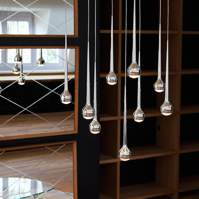 Подвесной светильник Falling Up Pendant Light Silver с лаконичным плафоном