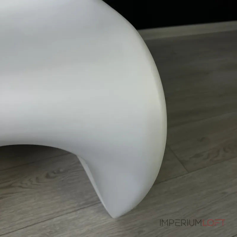 Стул Panton White изогнутой формы от LaLume 