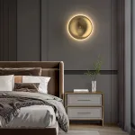 Настенный светильник в виде выгнутого диска с LED подсветкой Бра TROND D23