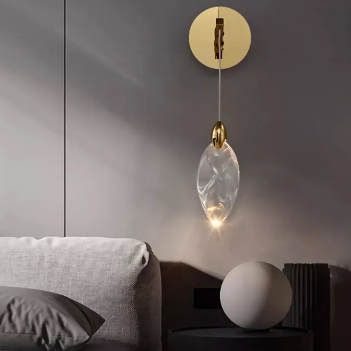 Настенный светильник в виде выгнутого диска с LED подсветкой Бра AQUILA WALL Black от ImperiumLoft