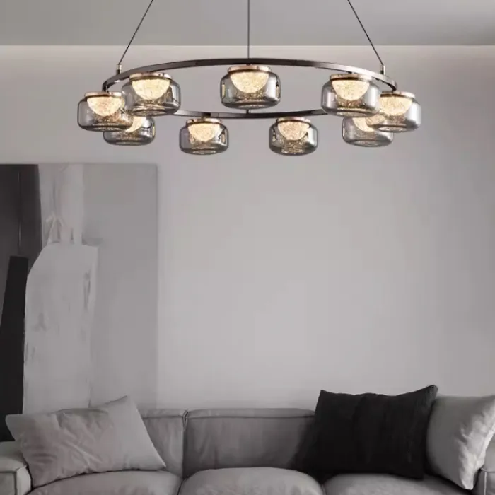 Серия люстр с LED-источниками света в полусферических рассеивателях с эффектом льда внутри стеклянных плафонов MAYER RING D60 от ImperiumLoft