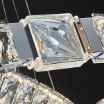 Серия светодиодных кольцевых люстр с рассеивателями из хрусталя SYLVEST D50 от ImperiumLoft