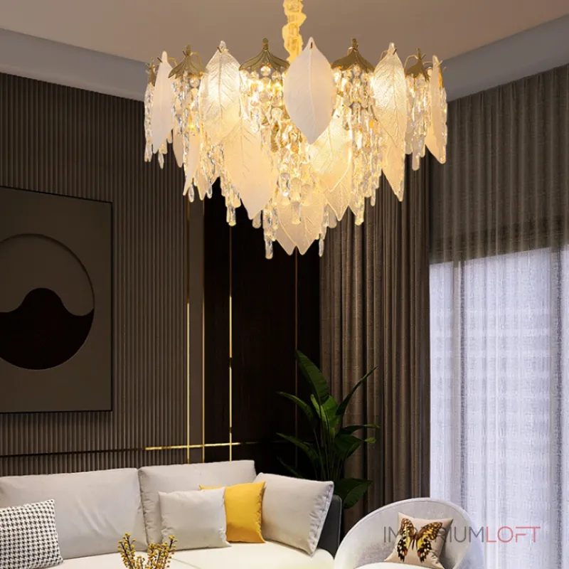Серия люстр с многоярусным абажуром из подвесок в виде листьев из стекла и декором из хрустальных бусин разной формы VIRGILIO от ImperiumLoft Серия люстр с многоярусным абажуром из подвесок в виде листьев из стекла и декором из хрустальных бусин разной формы VIRGILIO от ImperiumLoft