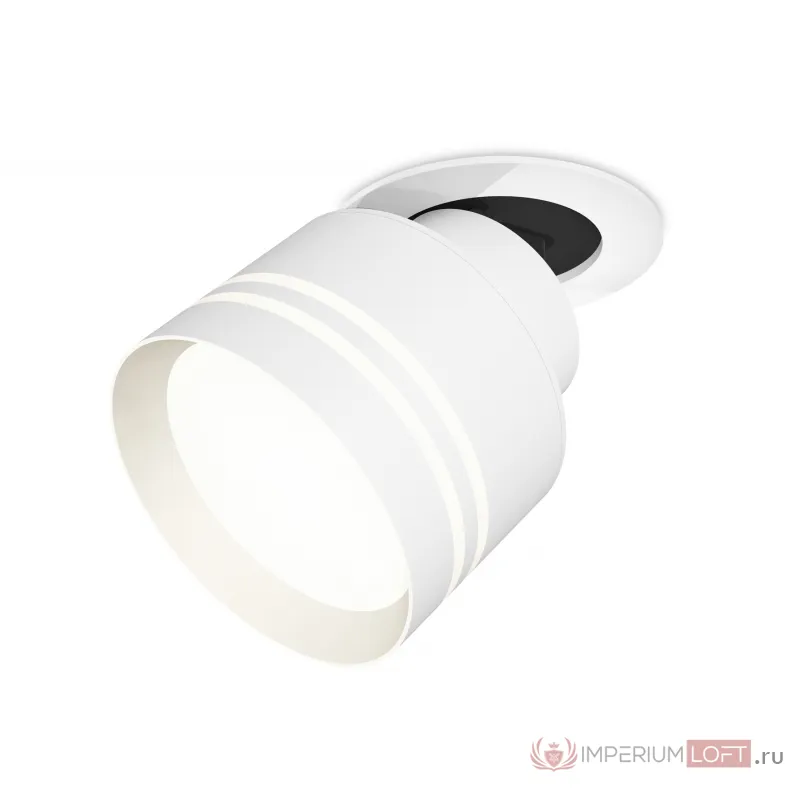 Комплект встраиваемого поворотного светильника с акрилом XM8101526 SWH/FR белый песок/белый матовый GX53 (A2241, A2105, C8101, N8477) от NovaLamp