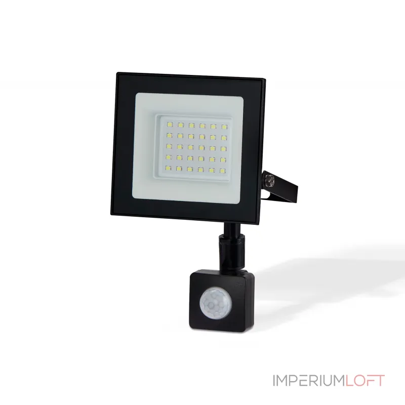 Прожектор светодиодный с датчиком движения ST8113 BK черный IP65 LED 6500K 30W 134*116*26 от NovaLamp