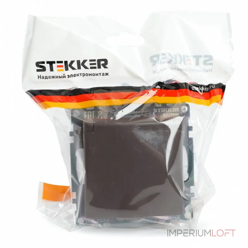 Розетка с заземлением и со шторками без рамки с крышкой Stekker Катрин 49029 от ImperiumLoft Розетка с заземлением и со шторками без рамки с крышкой Stekker Катрин 49029 от ImperiumLoft