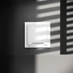 Розетка с заземлением и со шторкой без рамки с крышкой Voltum S70 VLS040302 от ImperiumLoft