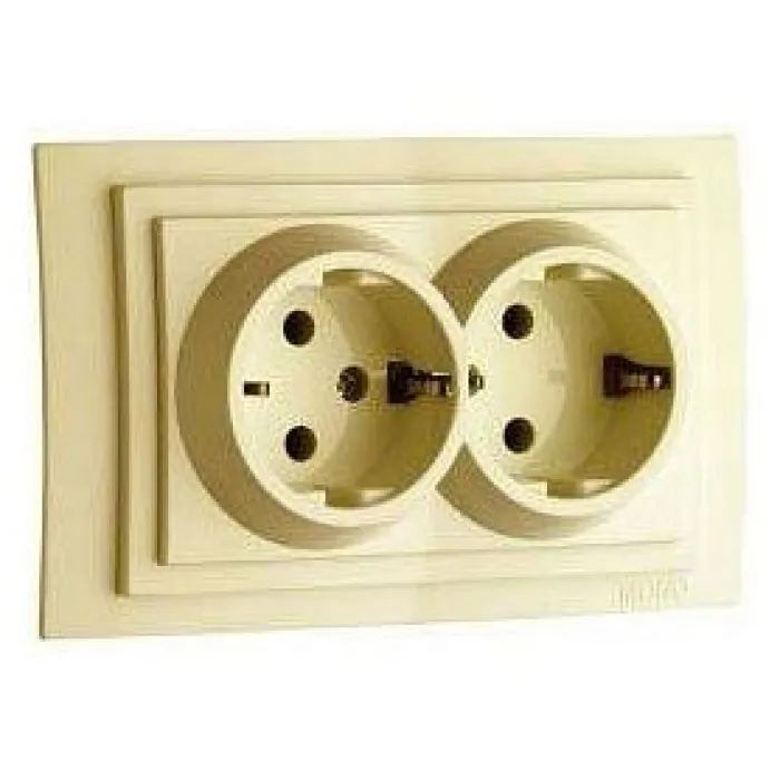 Розетка двойная с заземлением Mono Electric Larissa 103-171704-120 от ImperiumLoft