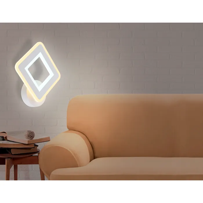Настенный светодиодный светильник FA871 WH белый 11W 220*250*50 от NovaLamp