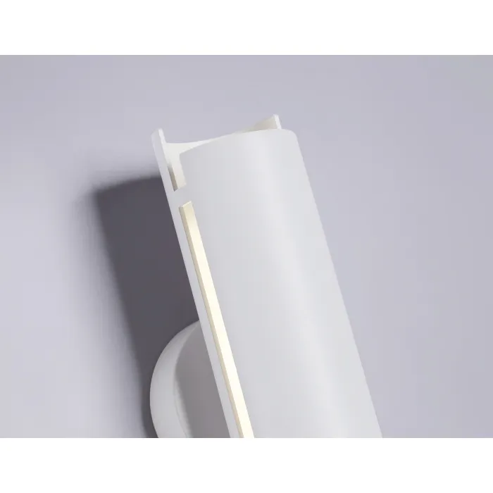 Светильник светодиодный настенный TN71331 WH белый LED 4W 4200K 230*60*100 от NovaLamp