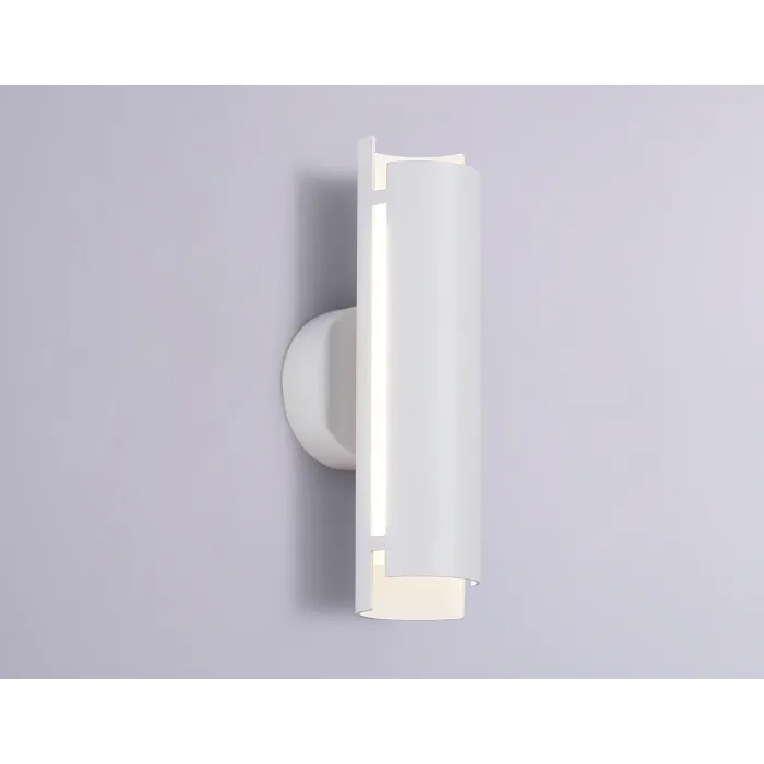 Светильник светодиодный настенный TN71331 WH белый LED 4W 4200K 230*60*100 от NovaLamp