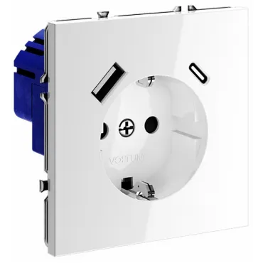 Розетка с заземлением и со шторкой и 2хUSB type A и C без рамки Voltum S70 VLS040501