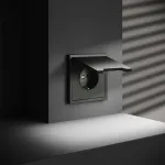 Розетка с заземлением и со шторкой без рамки с крышкой Voltum S70 VLS040306 от ImperiumLoft