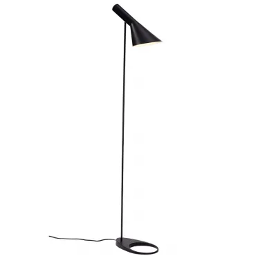 Торшер AJ Floor Lamp Black designed by Arne Jacobsen