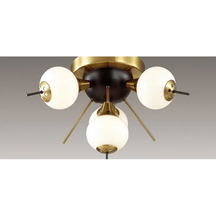 White Glass Globes Sputnik Сeiling light от ImperiumLoft