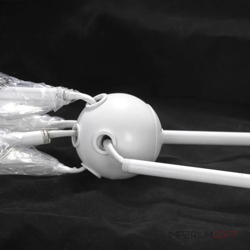 Подвесная люстра Lussole LSP-8268-W