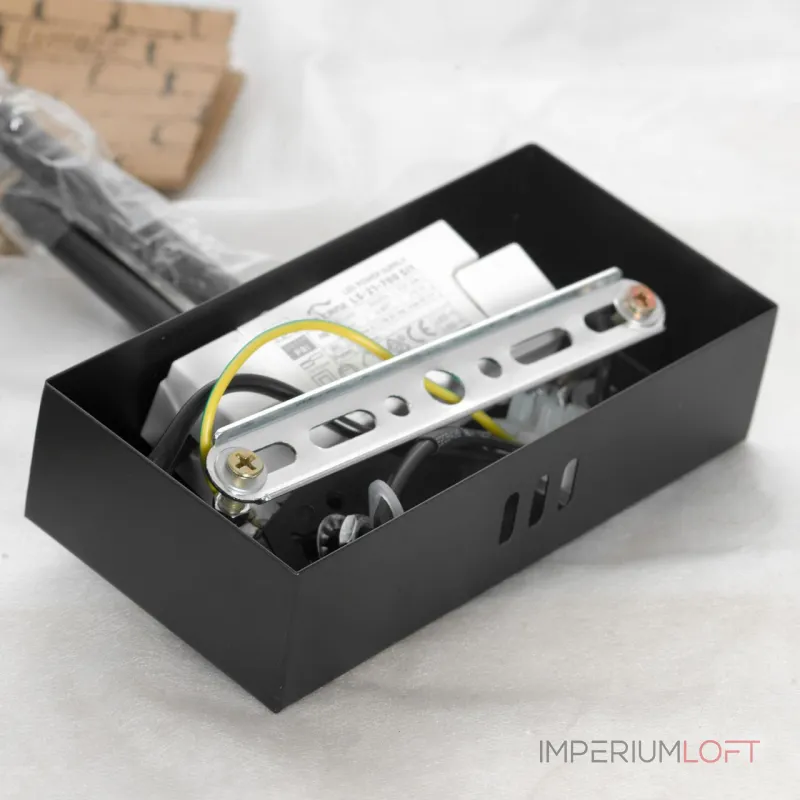 Люстра на штанге Lussole LSP-7073 Люстра на штанге Lussole LSP-7073