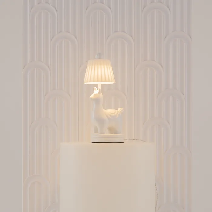 Настольный светильник Maytoni Modern MOD377TL-L5W3K от ImperiumLoft
