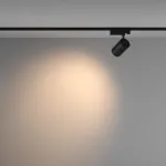 Трековый светильник Voltega Тринилайт / Trinilight TR-VGL029-3-20W3K-W-B