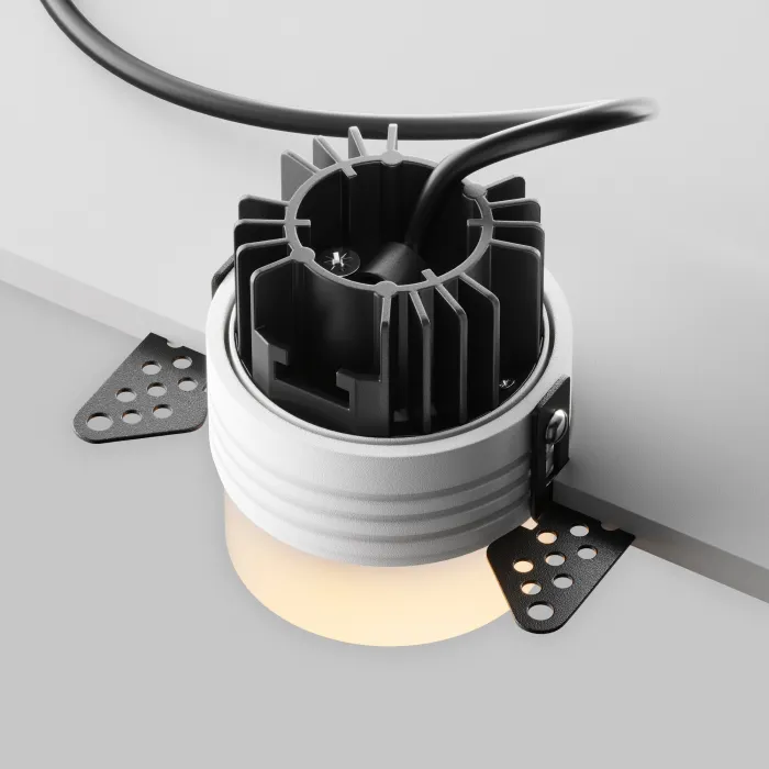 Встраиваемый светильник Maytoni Downlight DL065-12W3K-TRS-W от ImperiumLoft