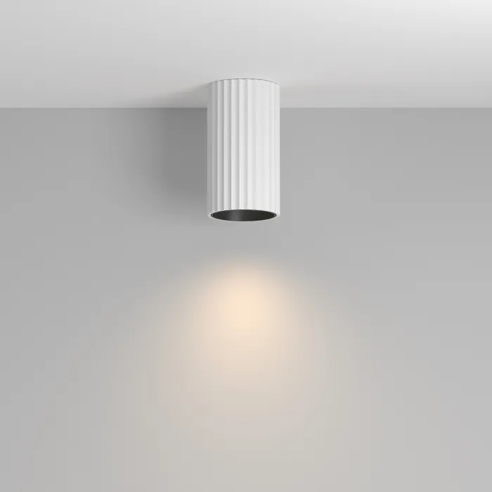 Потолочный светильник Maytoni C106CL-01-GU10-W от ImperiumLoft
