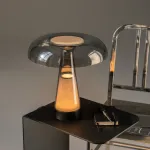Настольный светильник Maytoni Artefact MOD484TL-L8BK
