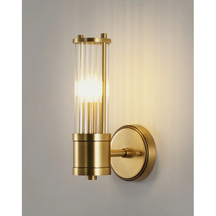 Светильник настенный Moderli Brass V11020-1W от ImperiumLoft