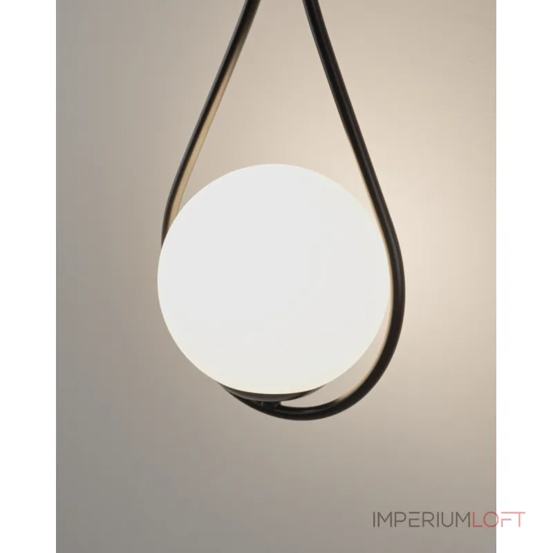 Настенный светильник Moderli Barocco V11574-1W