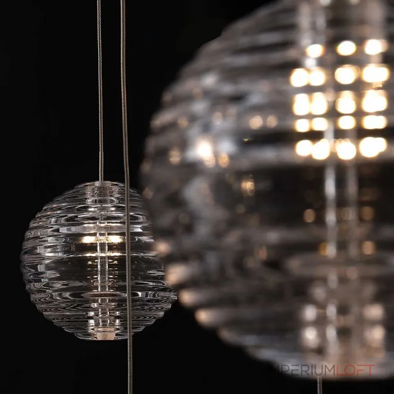 Каскадный светильник с комбинацией из 30-ти стеклянных подвесов в форме призм и сфер с концентрическим рельефом STYRK COMBO от ImperiumLoft Каскадный светильник с комбинацией из 30-ти стеклянных подвесов в форме призм и сфер с концентрическим рельефом STYRK COMBO от ImperiumLoft