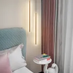 Комбинация подвесных светильников с прямоугольными LED-панелями LYNNE C DUO BRASS