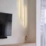 Комбинация подвесных светильников с прямоугольными LED-панелями LYNNE C DUO BRASS