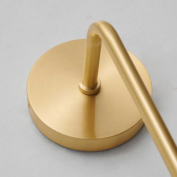 Бра на высокой стойке с цилиндрическим плафоном из рифленого стекла RELF BRASS от ImperiumLoft