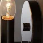 Настенный светильник с дисковидным рассеивателем из мрамора HOLMFAST BLACK