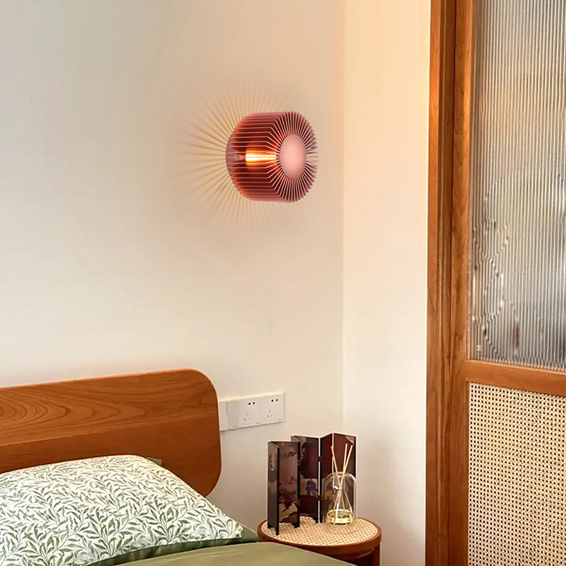 Настенный светодиодный cветильник в виде цилиндра с радиально расположенными пластинами SMED PINK 5000 от ImperiumLoft Настенный светодиодный cветильник в виде цилиндра с радиально расположенными пластинами SMED PINK 5000 от ImperiumLoft