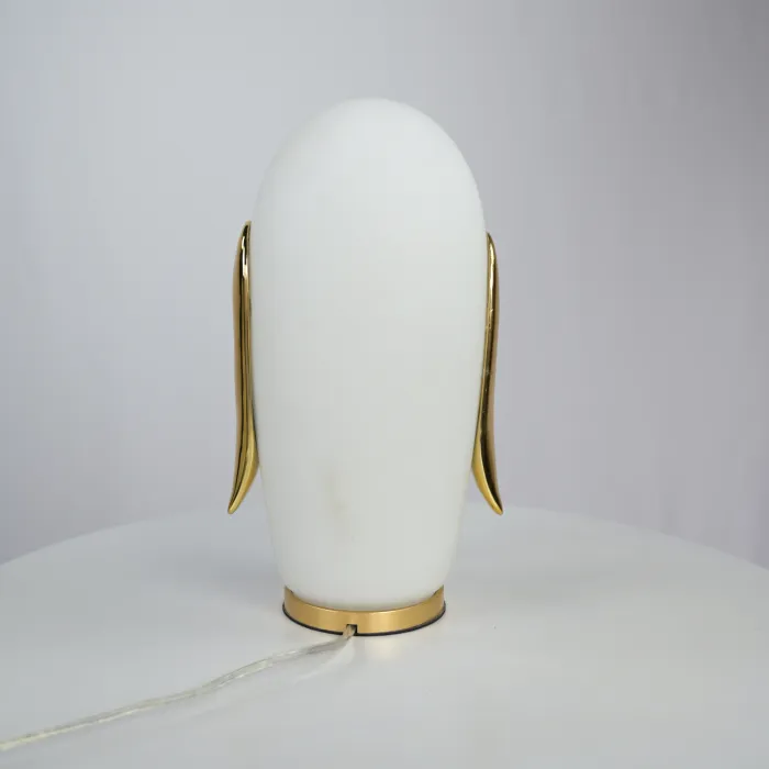 Настольная лампа из белого матового стекла Birdi Penguin White от ImperiumLoft