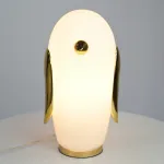 Настольная лампа из белого матового стекла Birdi Penguin White от ImperiumLoft