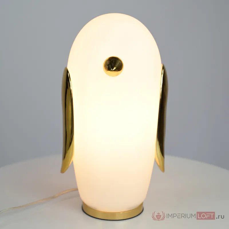 Настольная лампа из белого матового стекла Birdi Penguin White от ImperiumLoft