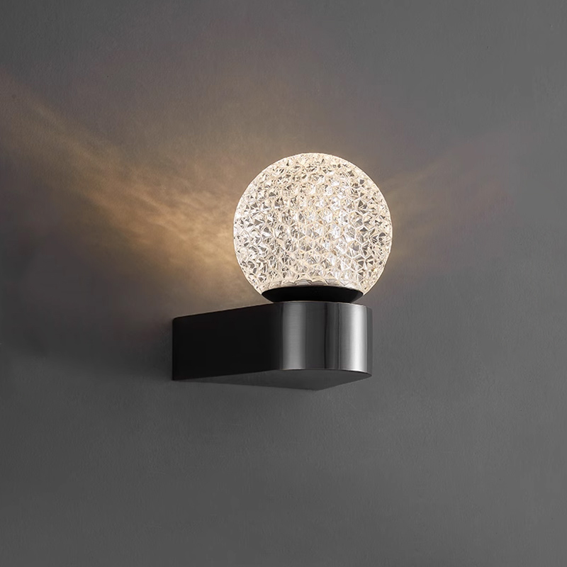 Настенный светильник с шарообразным плафоном с кристаллическим рельефом BRUX LUX Black