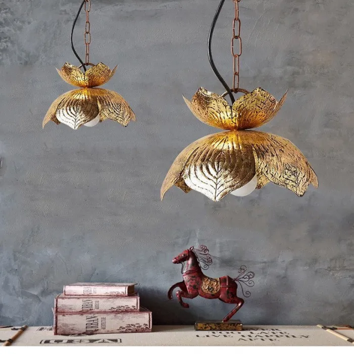 Люстра Lotus от ImperiumLoft