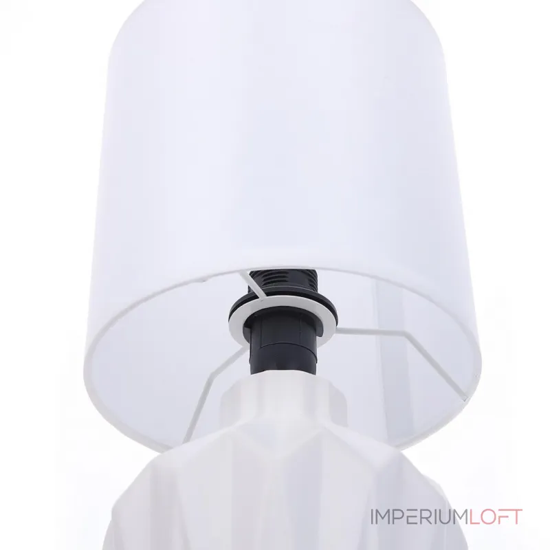 Настольная лампа Lumion Moderni 6556/15L