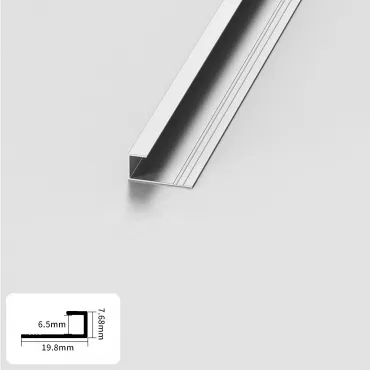 Профиль торцевой алюминиевый для панелей 6 мм серебристый 5738-88 Профиль торцевой алюминиевый для панелей 6 мм серебристый 5738-88