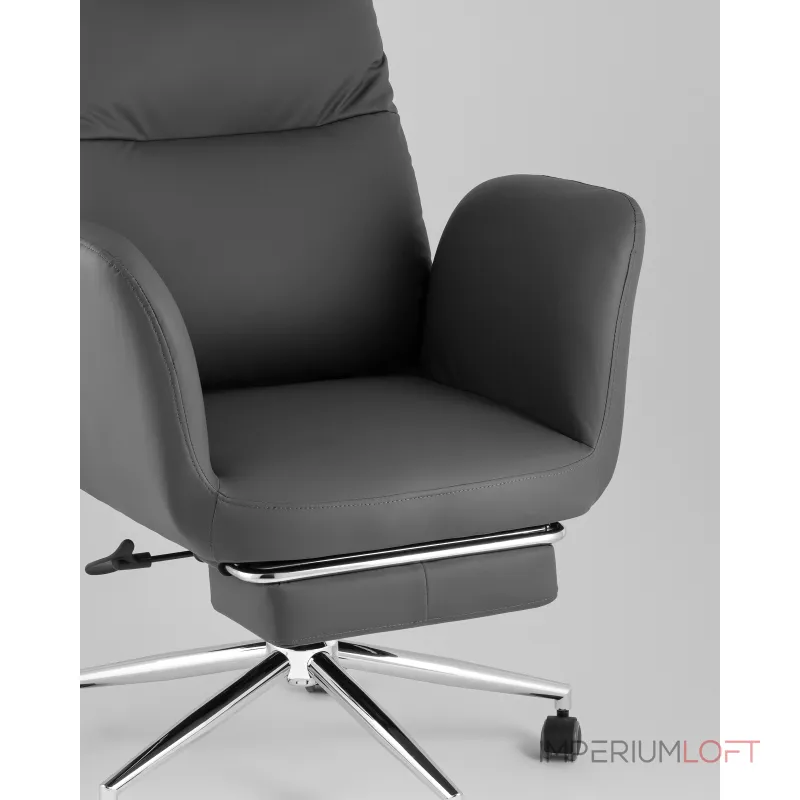 Кресло руководителя Stool Group Solid УТ000041760 Кресло руководителя Stool Group Solid УТ000041760