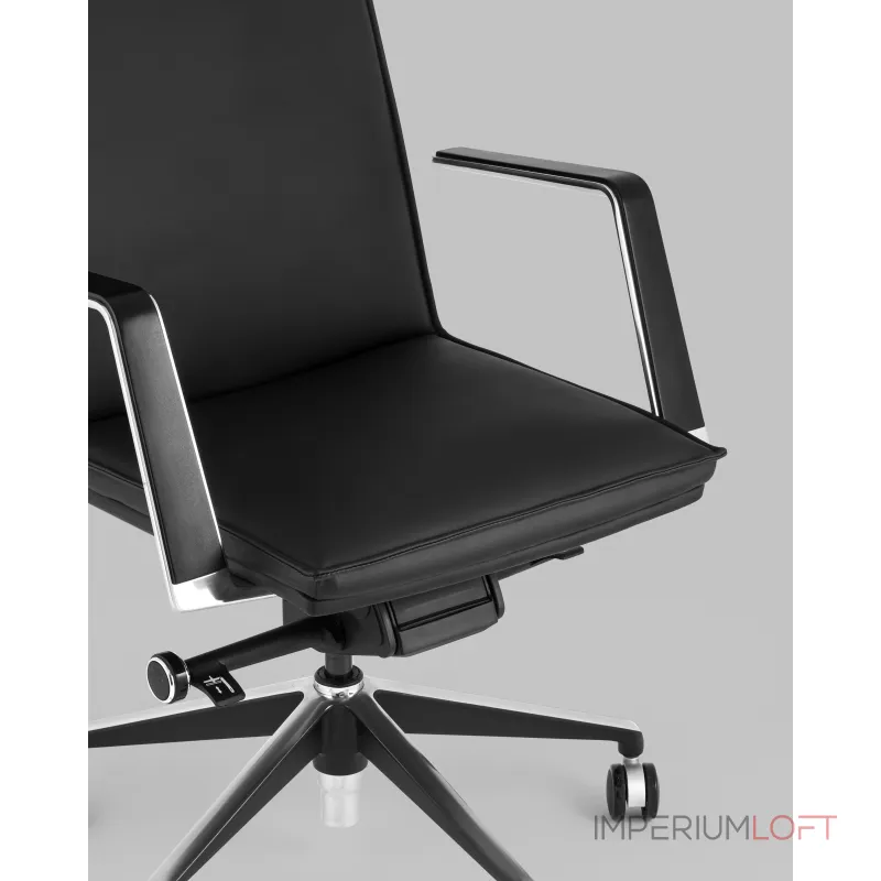 Кресло руководителя Arrow черный Stool Group УТ000038536 Кресло руководителя Arrow черный Stool Group УТ000038536