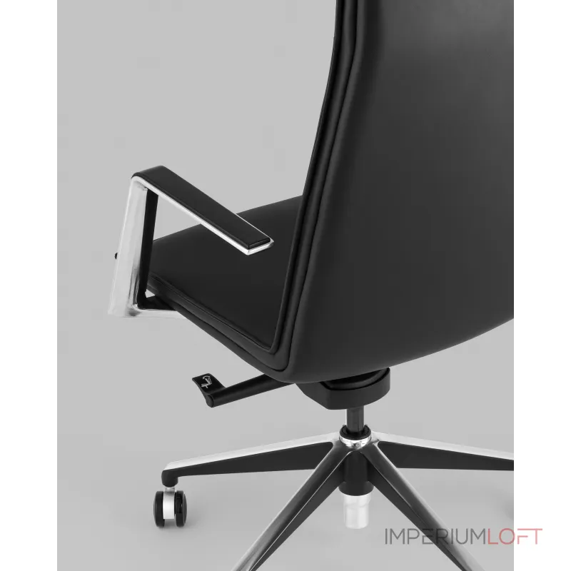 Кресло руководителя Arrow черный Stool Group УТ000038536 Кресло руководителя Arrow черный Stool Group УТ000038536