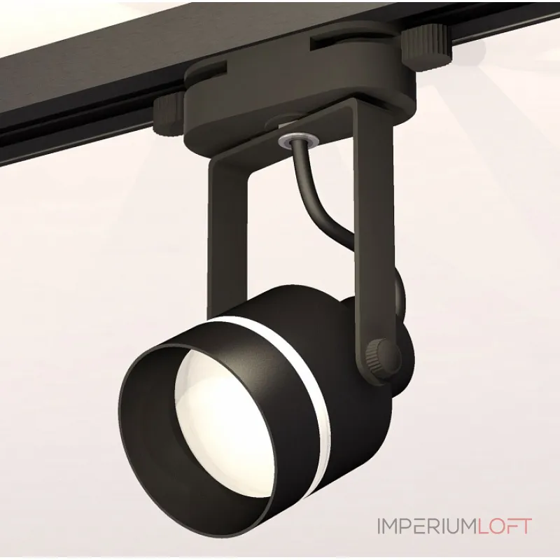 Светильник на штанге Ambrella Track System 3 XT6602081 Цвет плафонов черный Светильник на штанге Ambrella Track System 3 XT6602081 Цвет плафонов черный