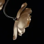 Подвесная люстра MW-Light Розенхейм 615011708 Цвет арматуры черный Цвет плафонов золото от ImperiumLoft