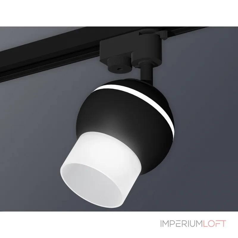 Светильник на штанге Ambrella XT110 XT1102072 Цвет плафонов черно-белый Светильник на штанге Ambrella XT110 XT1102072 Цвет плафонов черно-белый