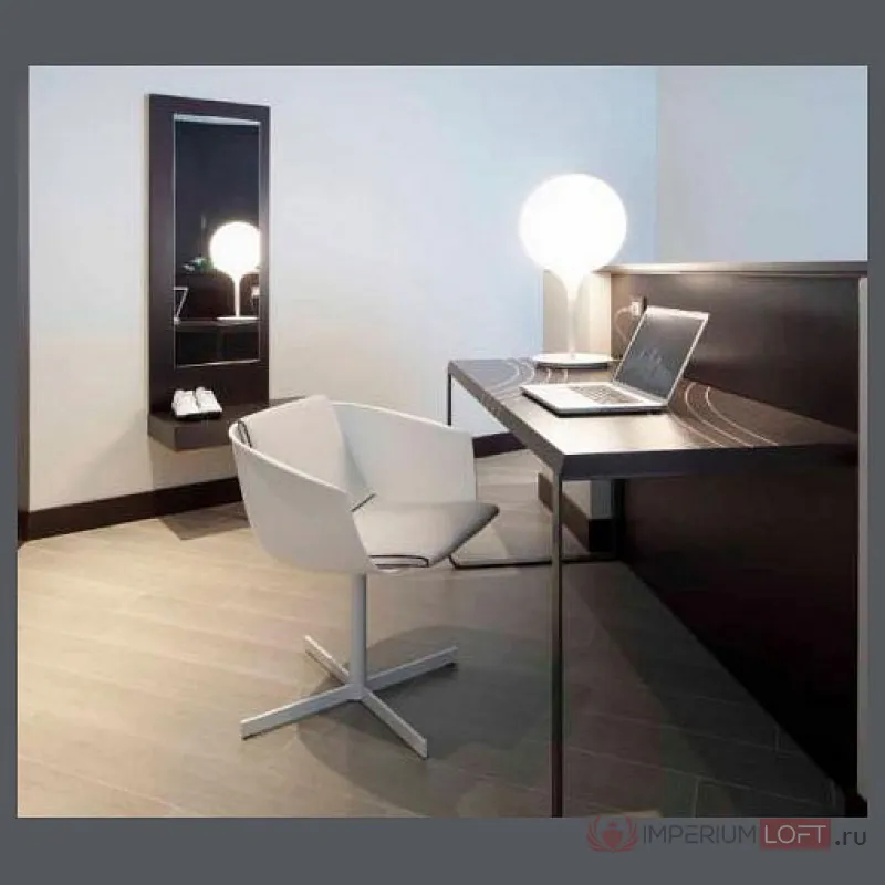 Настольная лампа декоративная Artemide 1049010A от ImperiumLoft