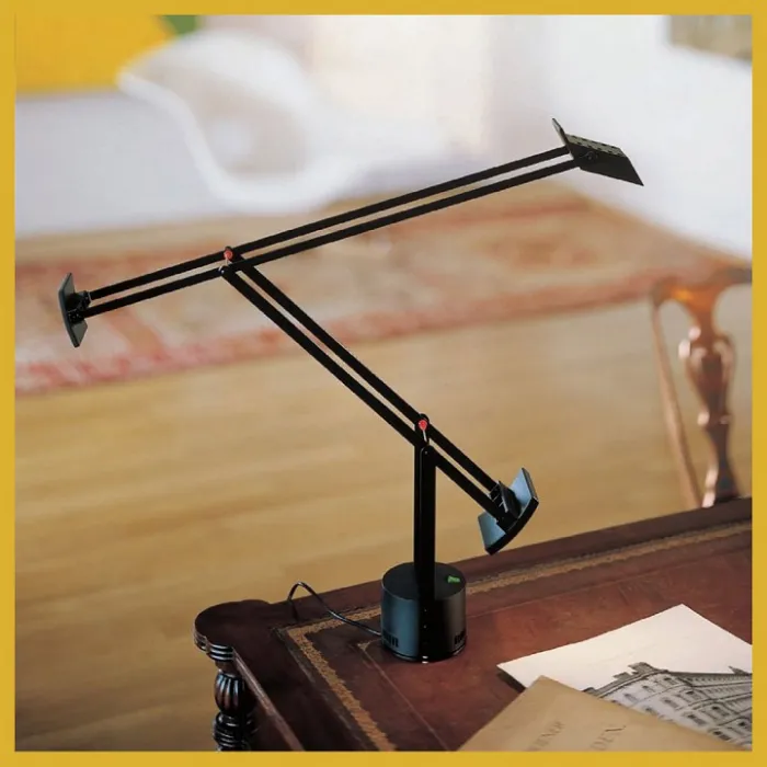 Настольная лампа офисная Artemide A009210 от ImperiumLoft